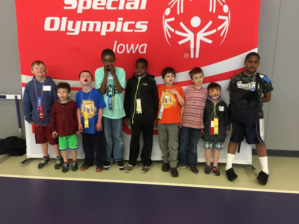 Photo of nine Beaver Creek special educaiton students who participated in the Special Olympics.